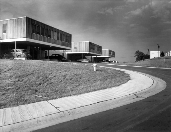 19--Postwar-housing-by-SOM,-Oak-Ridge.jpg