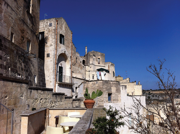 Tom-Mayes-Matera-Italy.gif